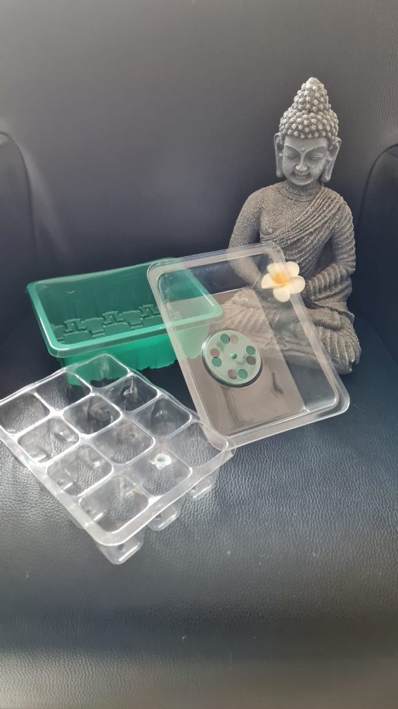 Zimmergewächshaus für 12 Pflanzen mit Belüftung